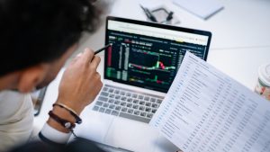 Débuter en bourse et investir quand on est débutant